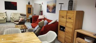Monteur-Ferienwohnung mit 123qm bei Würzburg mit Parkplatz Terasse Grill WLAN - Veitshöchheim - 8