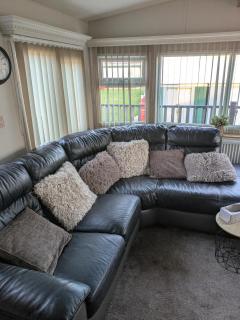 L28 Millfield 4 Berth 3 Bedrooms DG & GCH Familys Only And Lead Person Must Be Over 30 - Ingoldmells - 9