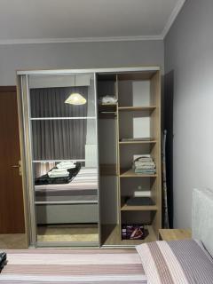 Golden apartment - 8