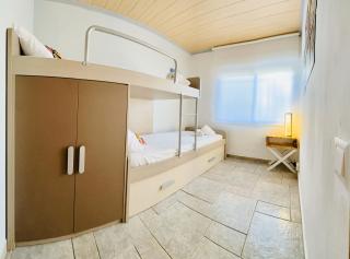 Acogedor chalet con jardín perfecto para familias - 1