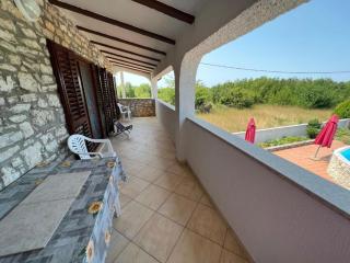 Charming home with pool in Barbariga - Peroj - 1