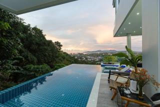 Seaview three bedroom villa in Bangtao area - Ban Thalat Choeng Thale - 9