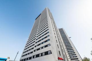 Sky Urban Tower - Malaga - 8