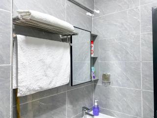 Floral Apartment - 4