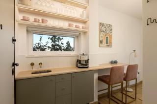 Aristotelus Studio Jacuzzi & Acropolis View - 6