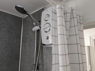 Apartment with Outside Patio and Car Space - 1