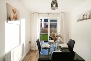 Contractors 4 bedroom Parking Sleeps 6 Wi-Fi Lincoln - Waddington - 3