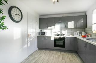 Contractors 4 bedroom Parking Sleeps 6 Wi-Fi Lincoln - Waddington - 7