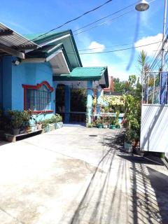 Transient Siete Barcelone B&B Guest House - Santiago City - 3