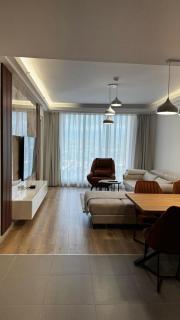 Sky City Majestic Apartment - Escópia - 0