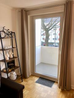 Schöne 2 Zimmer Apartment in Hannover List-Vahrenwald Balkon - 4