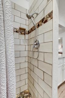 Judy's Place - 5