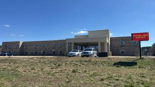 Royal Inn & Suites - Adairsville - 9