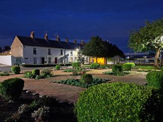 Joymount Cottage, Carrickfergus - 2 bedroom - Carrickfergus - 6