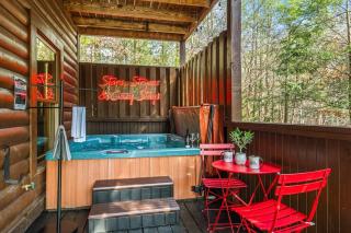 New!5br5ba with Game, Fire Pit, Hot Tub, Coffee bar - Pigeon Forge - 9