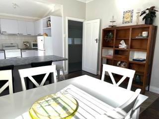 Daisy Cottage on Duke 1 Bedroom - 4