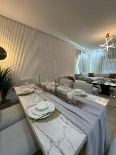 3-Bedroom Luxury Apartment - Talamennzou - 2