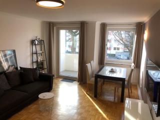 Schöne 2 Zimmer Apartment in Hannover List-Vahrenwald Balkon - 8