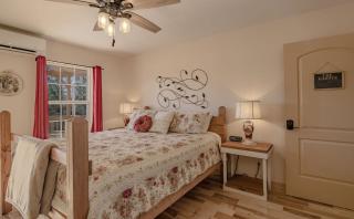 The Inn at Beulah Farm - The Garden - 2