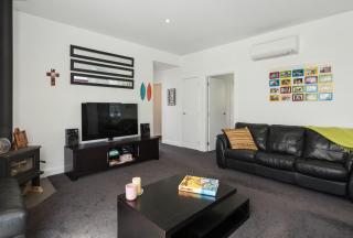 Hosts on the Coast Pohtukawa Cottage - Waihi Beach - 4