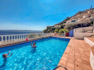 Lush apartment with view - Roses - 6