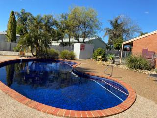 Ashleigh Court Motor Inn - Mulwala - 9