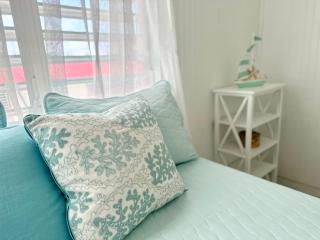 Combate Beach View Apt #1 - 1