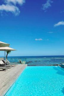 Beachfront Chic Penthouse - Rivière Noire - 0