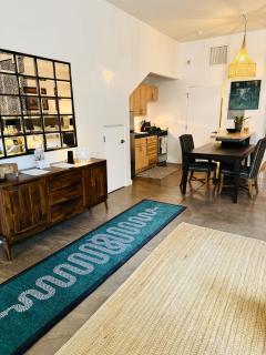 CASA TUA SANTA FE Spacious Design Loft Railyard District soaking tub - Santa Fe - 5