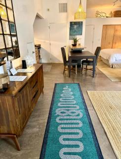 CASA TUA SANTA FE Spacious Design Loft Railyard District soaking tub - 1