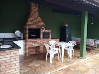 Casa com Piscina 4 quartos - 1