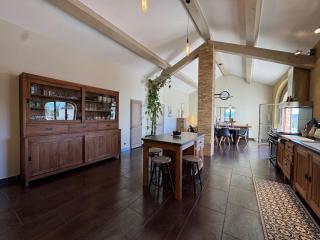 Mas Constantin - piscine, jeux pour enfants et vue sur les montagnes - 9