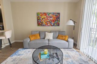 Marina del Rey getaway, Free parking, Pool, Hot Tub - 6