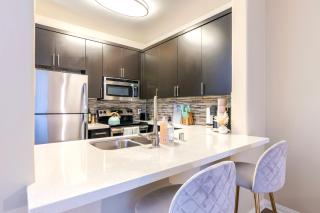 Marina del Rey 1bdr Retreat with pool, gym, free parking - 4