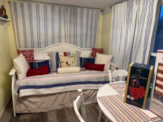 The Chapman House - 8