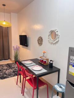 Unistay SHORE 3 Poolview w Balcony near MOA&Airport - Manila - 5