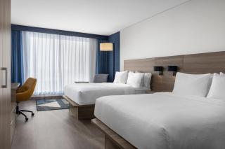 Holiday Inn Express Montreal Airport - St-Laurent by IHG - 9