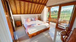 Lila Sari Guest House with breakfast - Penginyahan - 0