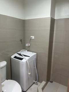 Shore 2 Residences Executive Suite by JMS - Manila - 1