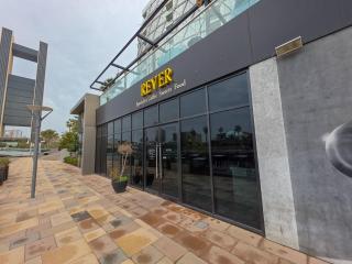 Luxury 1BR with Four Seasons View Bahrain Bay - 1