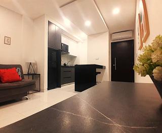 5L - Elegante monoambiente con cocina completa y TV 50 Equipetrol, Sirari - Santa Cruz de la Sierra - 1