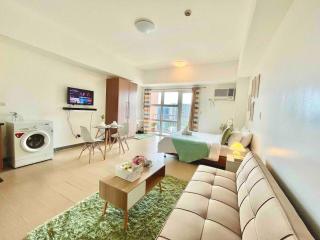 Luxury Bgc Condo Near Venice Mall #vlra22e - Manila - 2
