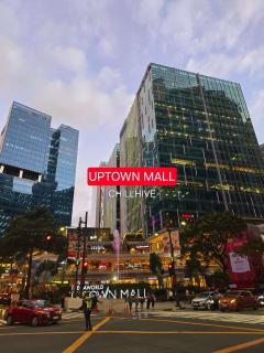 Prime BGC Condo: Uptown Mall & Hyatt #ournw21n - Manila - 1