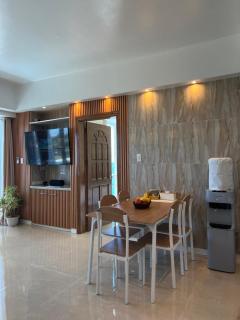 Spacious ocean view suite - 3