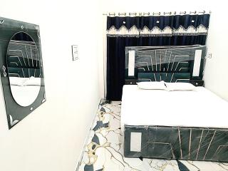 BANARAS APARTMENT 7BHK FLATS Kashi Vishwanath Jyotirling - Varanasi - 0