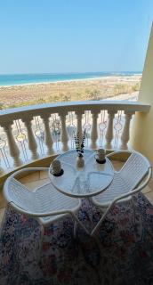 Seaview Sanctuary Studio, Coastal Living Al Hamra - Ras al Khaimah - 3