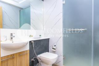 Bloomfields Magnificent Studio Bay Square - 2