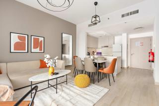 Silkhaus Grand 2 BDR in Water's Edge near Canalside - Abu Dhabi - 5