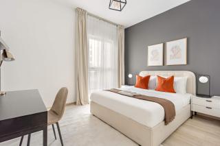 Silkhaus Grand 2 BDR in Water's Edge near Canalside - Abu Dhabi - 1