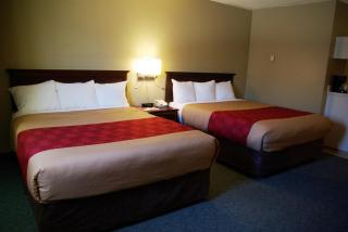Travelodge by Wyndham Fort St John - Fort St. John - 9